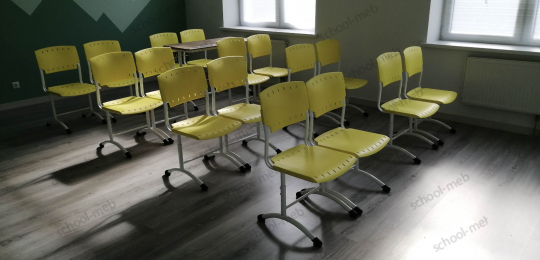 stul-ekstra-r-plastik-krasnyy5