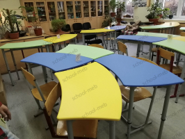 stol-uchenicheskiy-odnomestnyy-romashka-p6