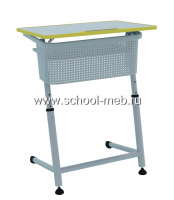 parta-premera-plast-perfo-odnomestnaya-s-uglom-naklona-i-polochkoy1