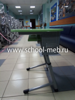 premera-1r-perfo-zelyonaya-odnomestnaya-parta-s-polkoy2