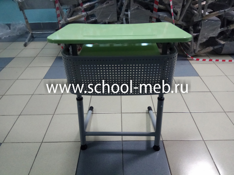 premera-1r-perfo-zelyonaya-odnomestnaya-parta-s-polkoy-i-naklonom5