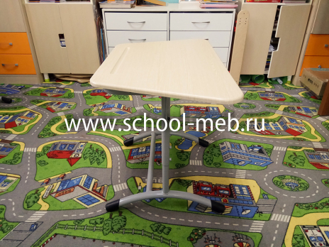 ekstra-t-odnomestnaya-parta-s-trapetsievidnoy-stoleshnitsey4 ekstra-t-odnomestnaya-parta-s-trapetsievidnoy-stoleshnitsey4