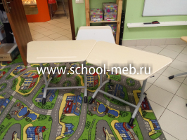 ekstra-t-odnomestnaya-parta-s-trapetsievidnoy-stoleshnitsey-i-ugrom-naklona6