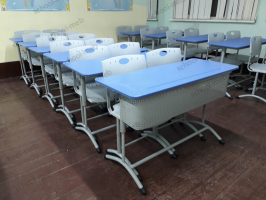 ekstra-line-perfo-1r-odnomestnaya-parta-s-polochkoy-i-uglom-naklona2